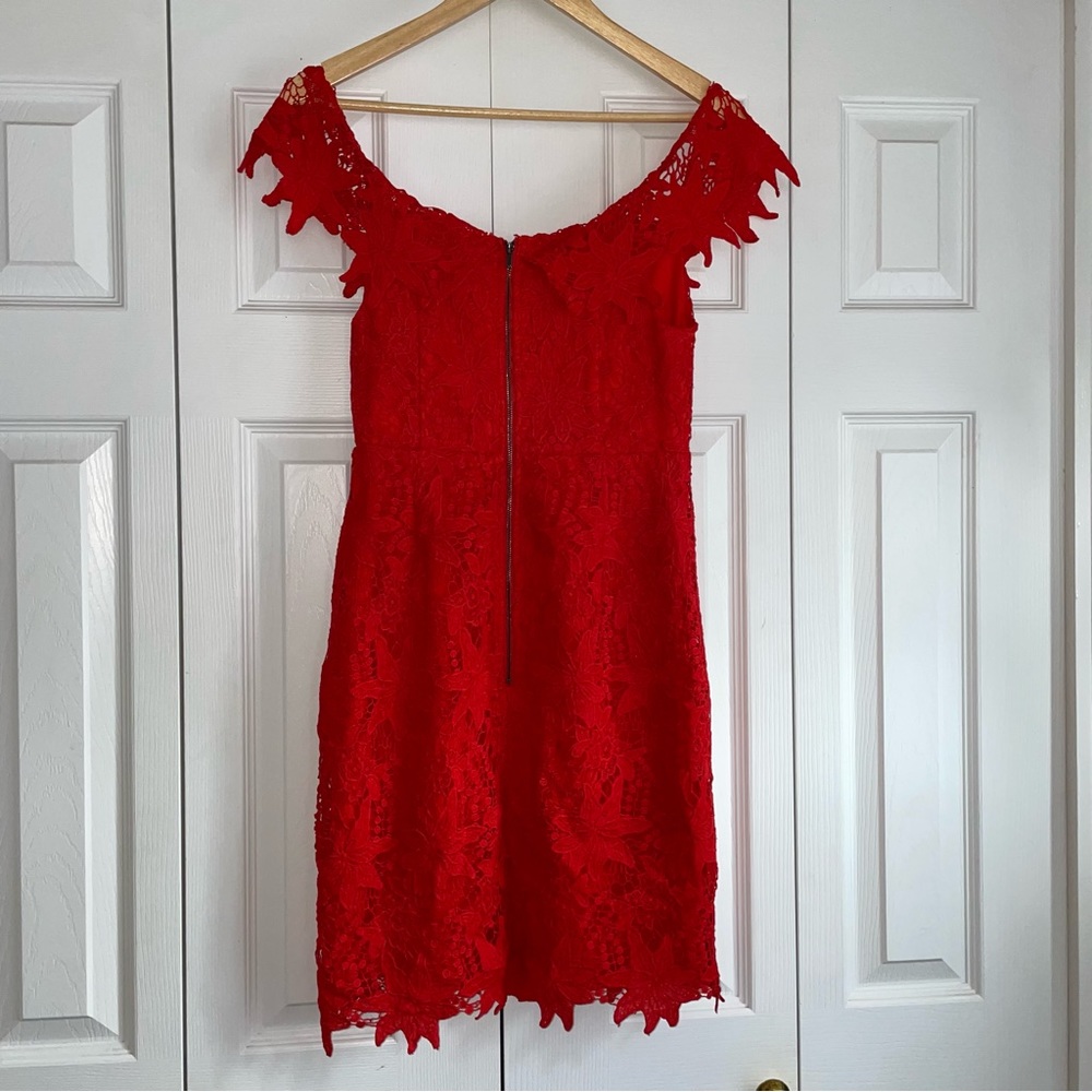 ASTR THE LABEL RED DRESS  SIZE M - Picture 8 of 14